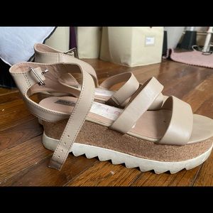 Steve Madden platform sandals